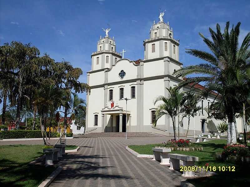 GUARACI-PR-MATRIZ DE SO SEBASTIO-FOTO:LUIZCARLOS OLIVEIRA SILVA - GUARACI - PR