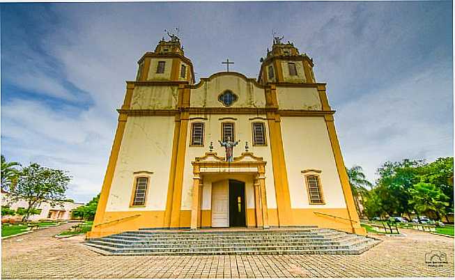 , POR NORI BERNARDELI - GUARACI - PR