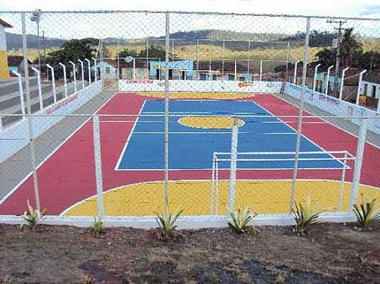 QUADRA DE ESPORTES EM GURUP MIRIM-FOTO:POTIDAL - GURUP MIRIM - BA