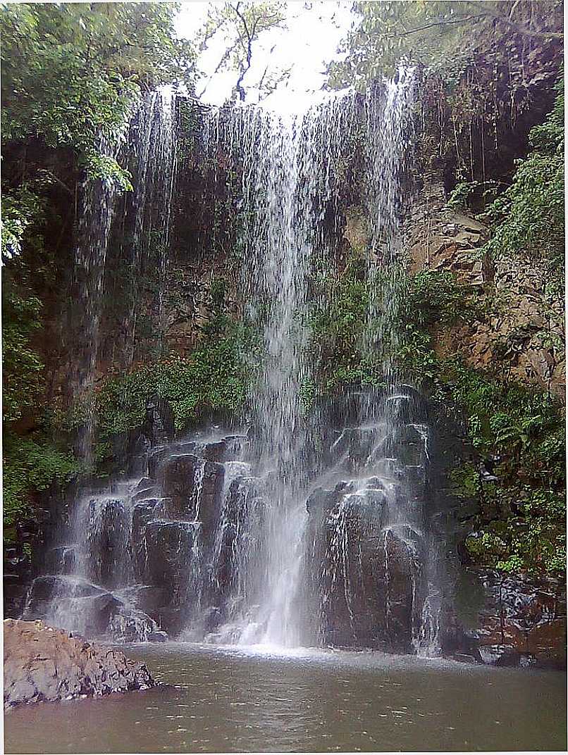 GUARANIAU-PR-CACHOEIRA CASSOL NO RECANTO DAS CACHOEIRAS-FOTO:FABIANOGROSSKLAS   - GUARANIAU - PR