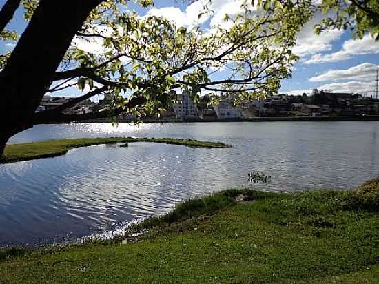 GUARAPUAVA-PR-PARQUE DO LAGO-FOTO:FERNANDO FERNANDES - GUARAPUAVA - PR