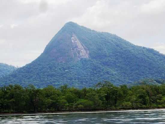 MORRO DE CABARAQUARA - GUARATUBA-FOTO:RENOVATIOTUR NUTICA - GUARATUBA - PR