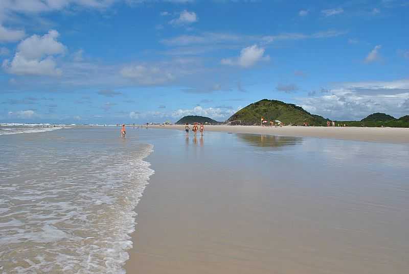 ILHA DO MEL-PR-PRAIA DE ENCANTADAS-FOTO:ZELIA WALTRICK - ILHA DO MEL - PR