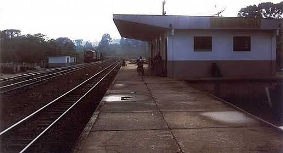 ESTAO FERROVIRIA DE IPIRANGA-FOTO:DECIO MARQUES - IPIRANGA - PR