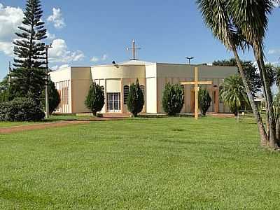 IGREJA CATLICA-FOTO:RICARDO MERCADANTE  - IRACEMA DO OESTE - PR