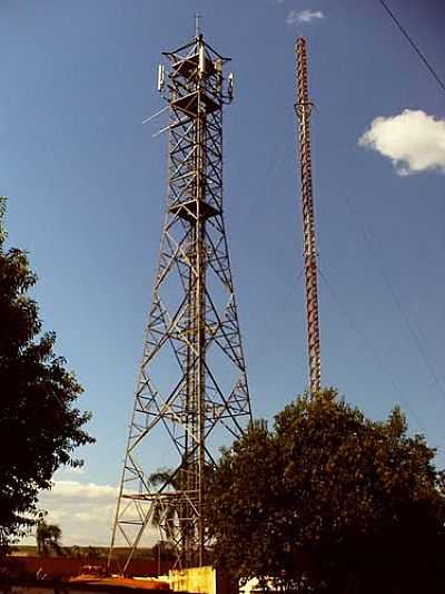 TORRE DE TELEFONIA-FOTO:CARLOS CRISTIANO DE  - ITAMBARAC - PR