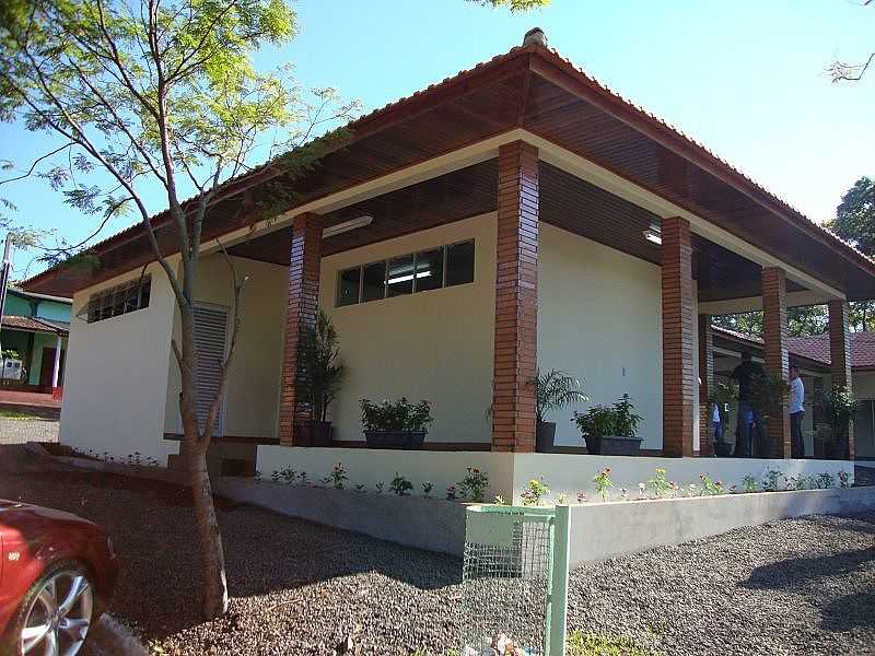 JACUTINGA-PR-CASA SEDE DO CAMPING MUNICIPAL-FOTO:MACAMP.COM.BR - JACUTINGA - PR