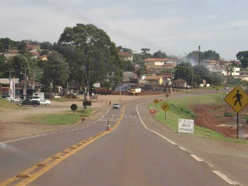 JANDAIA DO SUL-PR-RODOVIA BR-376 NA ENTRADA DA CIDADE-FOTO:ITAMAURO1969 - JANDAIA DO SUL - PR