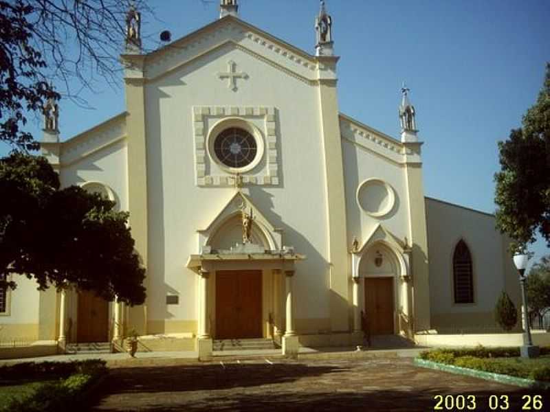 JUNDIA DO SUL-PR-IGREJA DE SO FRANCISCO-FOTO:BRUNO HB - JUNDIA DO SUL - PR