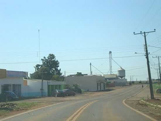 RUA DE JUVINPOLIS-FOTO:EMERSON NOVALSKI - JUVINPOLIS - PR