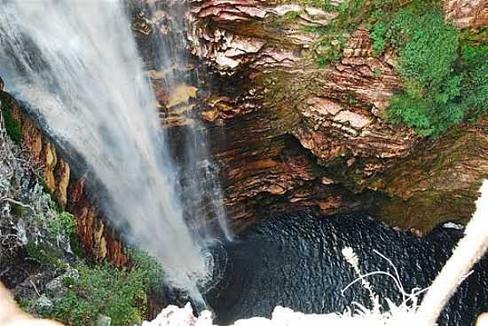 CACHOEIRA DO BURACO VISTA DE CIMA EM IBICOARA-FOTO:ACCOSTA - IBICOARA - BA