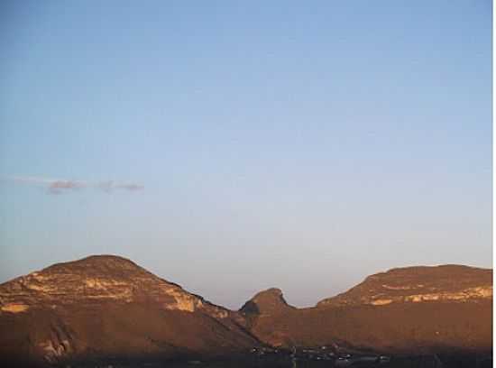 SERRA DA GUIA EM IBICOARA-FOTO:JOO ALVES DA SILVA - IBICOARA - BA