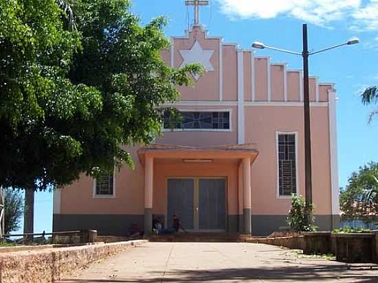 IGREJA CATLICA DE LAVRINHA-FOTO:VALDIR MEREGE - LAVRINHA - PR