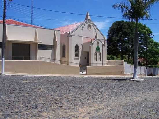 IGREJA PRESBITERIANA EM LAVRINHA-FOTO:VALDIR MEREGE - LAVRINHA - PR