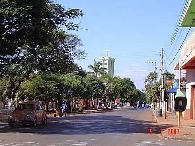 RUA MATO GROSSO-FOTO :JOSE VANTUIR  - LIDIANPOLIS - PR