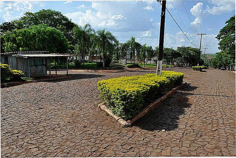 IMAGENS DA LOCALIDADE DE LUAR - PR DISTRITO DE SO JOO DO IVA - PR - LUAR - PR