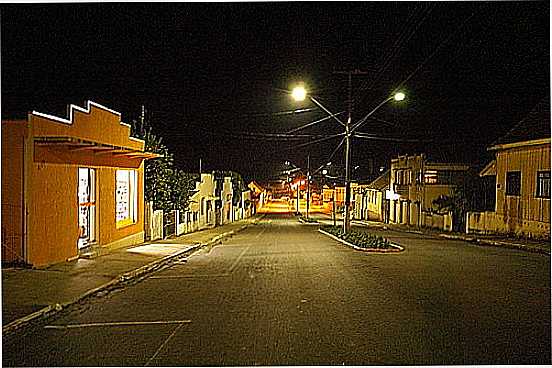 AV.JOO PESSOA,VISTA NOTURNA,EM MALLET-FOTO:CLAUDIO J. MELNIK - MALLET - PR