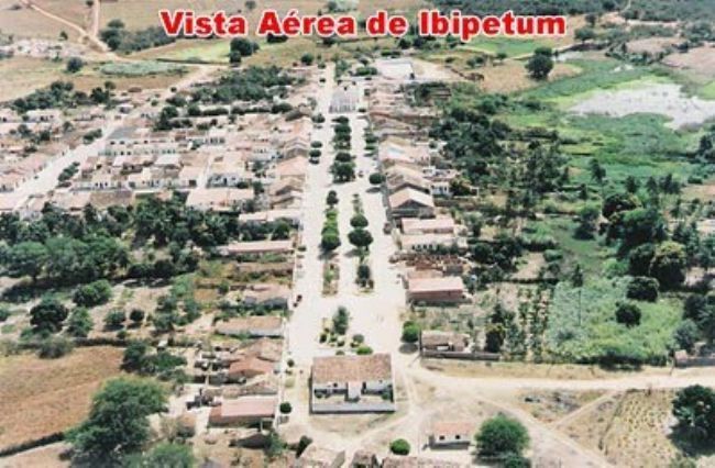 VISTA AEREA DE IBIPETUM, POR JOS LUCIANO - IBIPETUM - BA