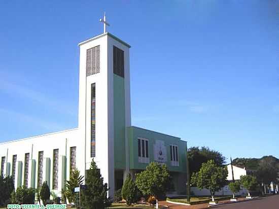 IGREJA EVANGLICA LUTERANA DE MARECHAL CNDIDO RONDON-FOTO:VICENTE A. QUEIROZ - MARECHAL CNDIDO RONDON - PR