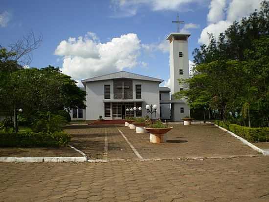 IGREJA DE N.SRA.DAS GRAAS EM MARIA HELENA-FOTO:NELSON.VICENTE - MARIA HELENA - PR