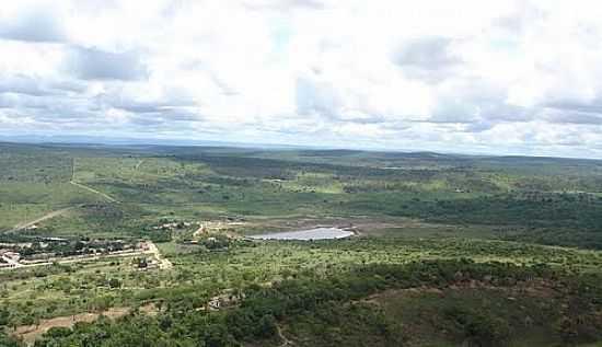 VISTA DA REA DO AUDE DE IBIQUERA-BA-FOTO:KLEBER MEDRADO - IBIQUERA - BA