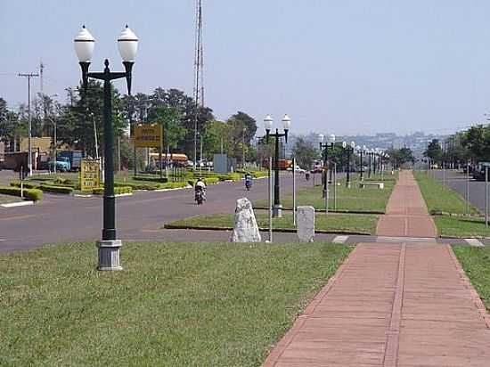 CICLOVIA NA RODOVIA DO CAF EM MARIALVA-FOTO:CARLOS SICA - MARIALVA - PR