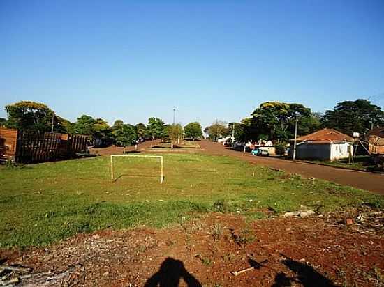 CAMPO DE FUTEBOL DE MARISA-FOTO:MILTON FANTUCCI - MARIZA - PR