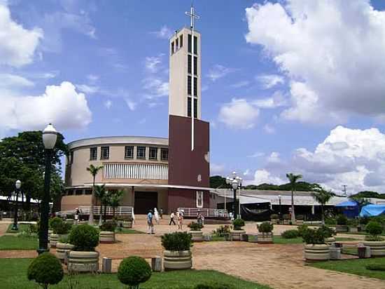 IGREJA DE SO SEBASTIO EM MUNHOZ DE MELO-FOTO:NIVALDO FONSECA - MUNHOZ DE MELO - PR