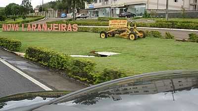 TREVO DE ENTRADA DA CIDADE-FOTO:LOIVINHO A.M.FRANA  - NOVA LARANJEIRAS - PR