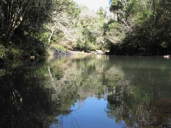 DIQUE DO MOINHO EM NOVA RIQUEZA-FOTO:BAGGIOJR - NOVA RIQUEZA - PR