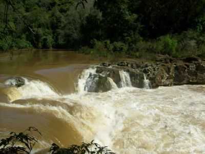 RIO MUQUILO, POR NERCI PIRUCELLI - NOVA TEBAS - PR