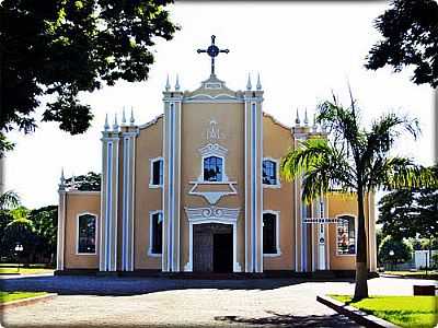 IGREJA-FOTO:EDSON WALTER CAVALAR  - OURIZONA - PR