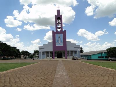 IGREJA MATRIZ, POR RICARDO MERCADANTE - OURO VERDE DO OESTE - PR