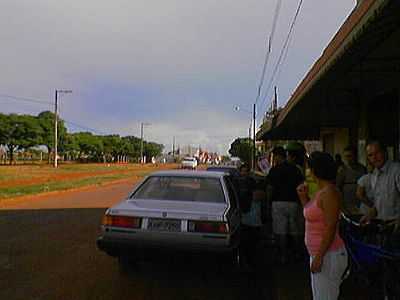 AVENIDA-FOTO:PAULO REZENDE  - PAIANDU - PR