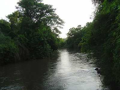 RIO TAQUARA EM PAIQUER POR NAZIEL SALUSTIANO - PAIQUER - PR