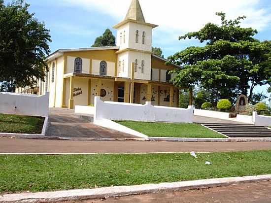 IGREJA MATRIZ[PARQUIA DE SO PEDRO] EM PARAN DOESTE-FOTO:RODRIGUES-PY5ROD - PARAN D'OESTE - PR