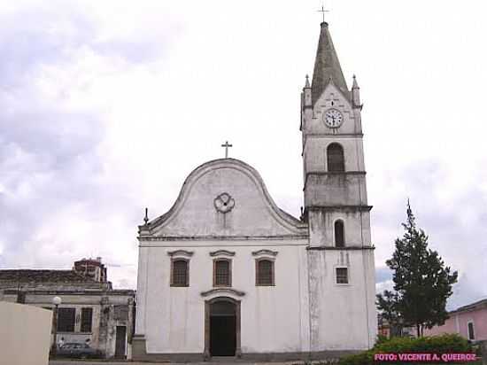 IGREJA DE N.SRA.DO ROSRIO EM PARANAGU-FOTO:VICENTE A. QUEIROZ - PARANAGU - PR