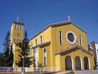 IGREJA MATRIZ DE S.PEDRO APSTOLO FOTO
VICENTE A. QUEIROZ - PATO BRANCO - PR