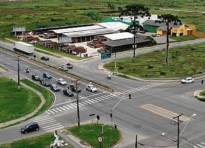 INDSTRIA NA RODOVIA JOO LEOPOLDO-FOTO:MARLOSLUFT  - PINHAIS - PR