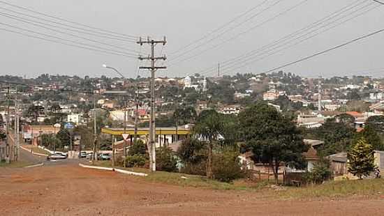 RUA DA LIBERDADE-FOTO:FBIO MANCHUR - PITANGA - PR