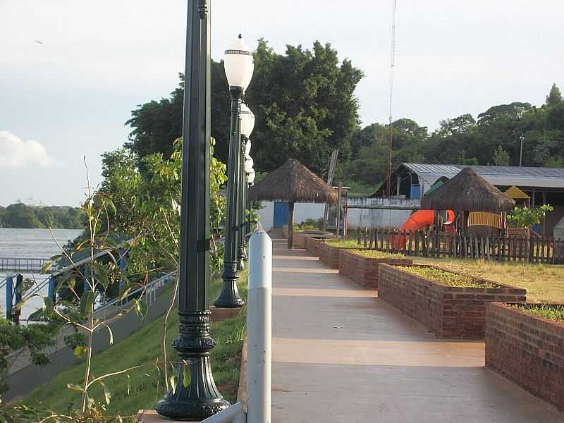 PORTO CAMARGO-PR-PRAA NA BEIRA DO RIO PARAN-FOTO:ANTONIO CARLOS CAVALHEIRO - PORTO CAMARGO - PR