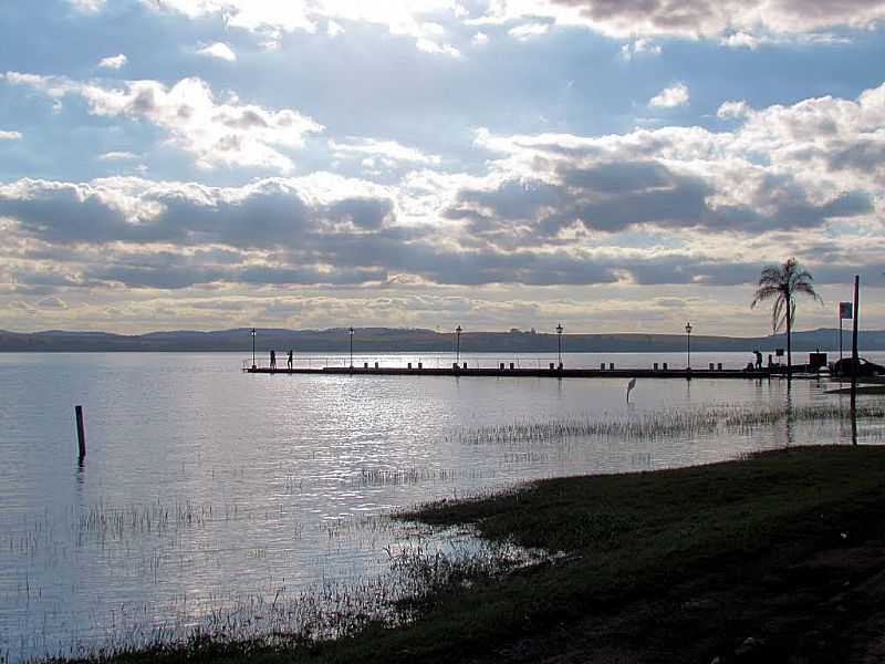 PORTO MENDES-PR-LAGO DE ITAIPU NO PARQUE DE LAZER ANNITA WANDERER-FOTO:RICARDO MERCADANTE - PORTO MENDES - PR