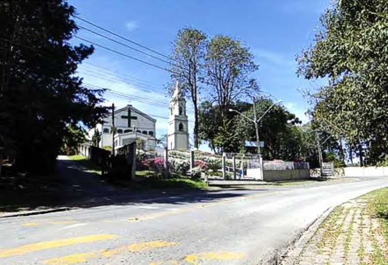 CAPELA SO JOS, LOCALIZADA NA COLNIA MARIA JOS, MARCA A IMIGRAO ITALIANA NO MUNICPIO. - QUATRO BARRAS - PR