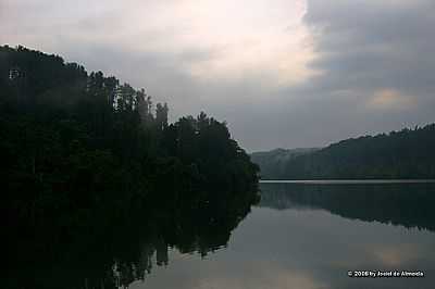 QUEDAS DO IGUAU FOTO
POR JOCIEL AL MAJID - QUEDAS DO IGUAU - PR