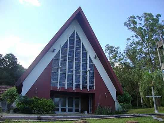 IGREJA DE SALTO OSRIO,MUNICPIO DE QUEDAS DO IGUAU-FOTO:EMERSON NOVALSKI - QUEDAS DO IGUAU - PR