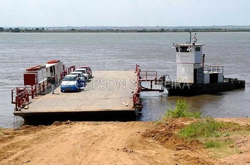 QUERNCIA DO NORTE-PR-BALSA DO PORTO CAIU-FOTO:ARTHURQCIA - QUERNCIA DO NORTE - PR