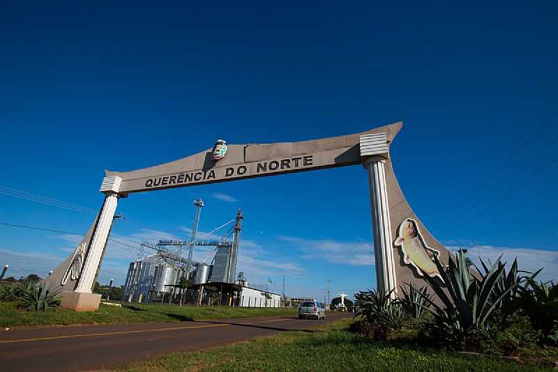 QUERNCIA DO NORTE-PR-PRTICO DE ENTRADA-FOTO:WWW.GAZETADOPOVO.COM.BR - QUERNCIA DO NORTE - PR