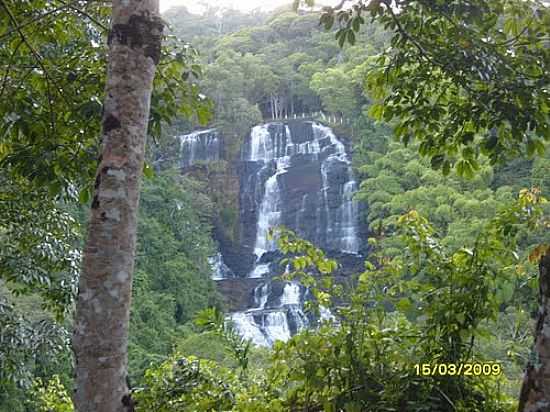 CACHOEIRA 3 PANCADAS EM IGRAPINA-BA-FOTO:CASSIO SCOMPARIN - IGRAPINA - BA