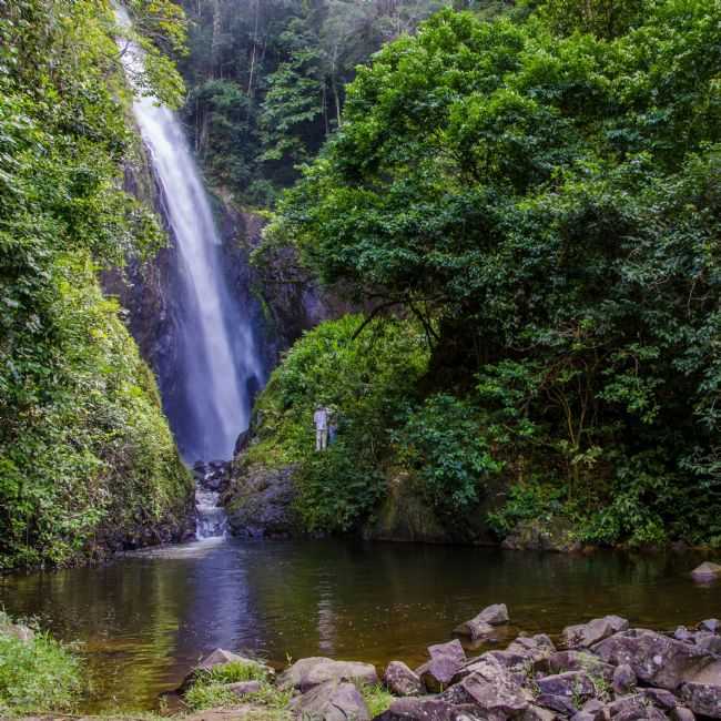 CACHOEIRA DO DINO - VALE DO RIACHO DO CAMBERIBA - IGUA  - BA, POR NELO FERRARI - IGUA - BA