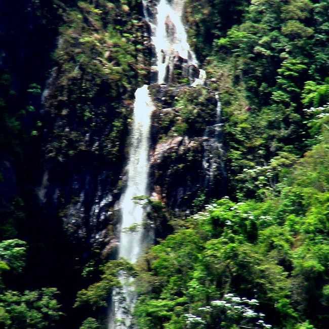 CACHOEIRA DO MELENTO - VALE DO MACRIO - IGUA  - BA, POR NELO FERRARI - IGUA - BA